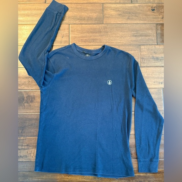 Volcom Men’s Large Navy Waffle Knit Thermal Long Sleeve Shirt - Picture 5 of 6